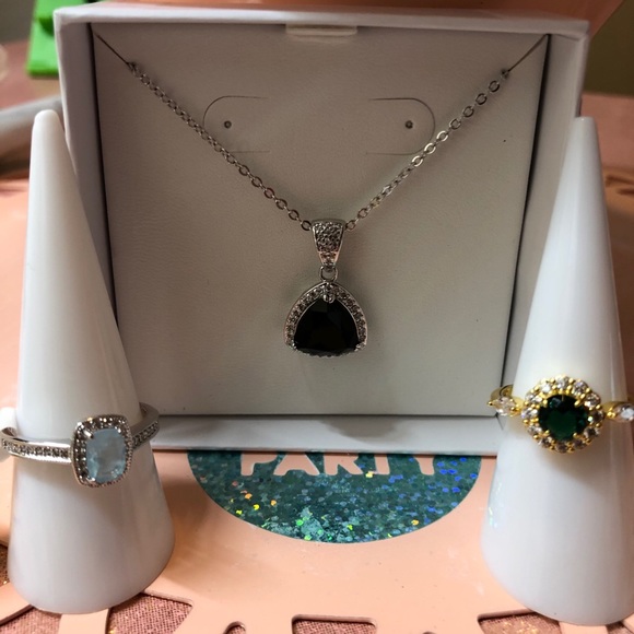 Ask me what I do? Get paid to party. - Picture 10 of 14